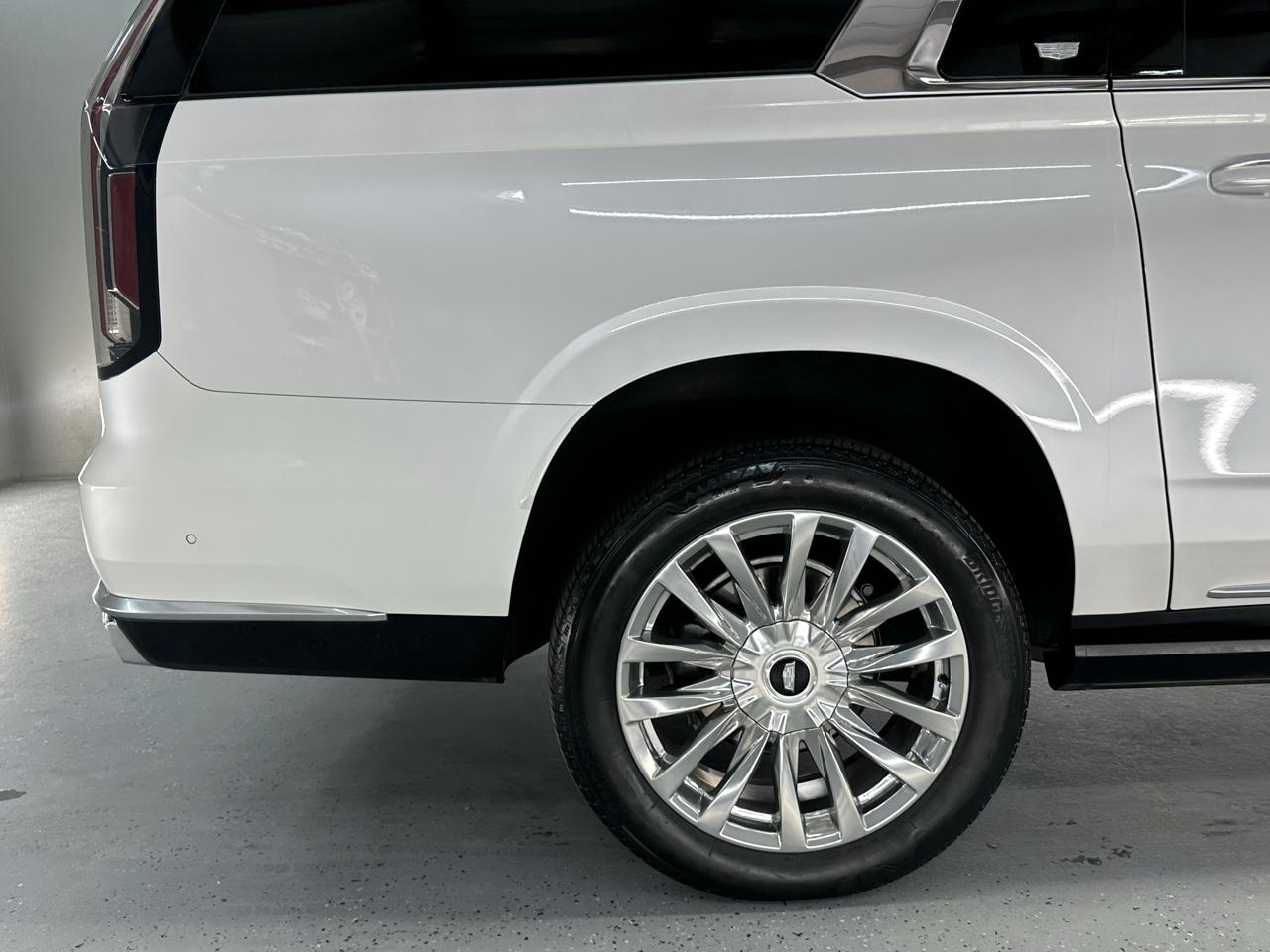 Cadillac Escalade ESV Premium Luxury 4WD 2023