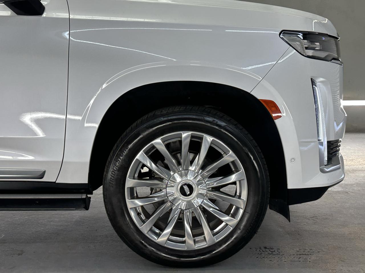 Cadillac Escalade ESV Premium Luxury 4WD 2023