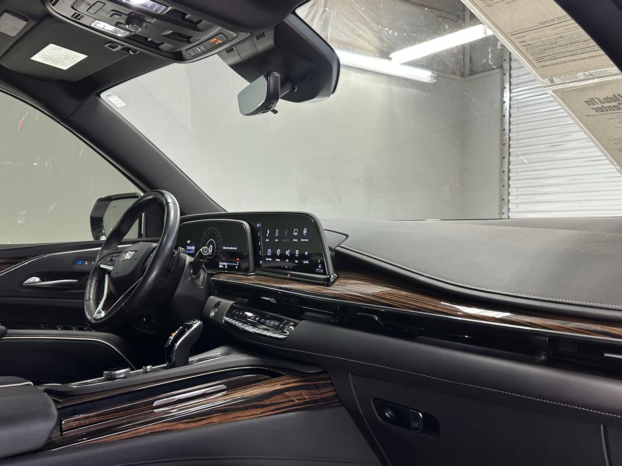 Cadillac Escalade ESV Premium Luxury 4WD 2023