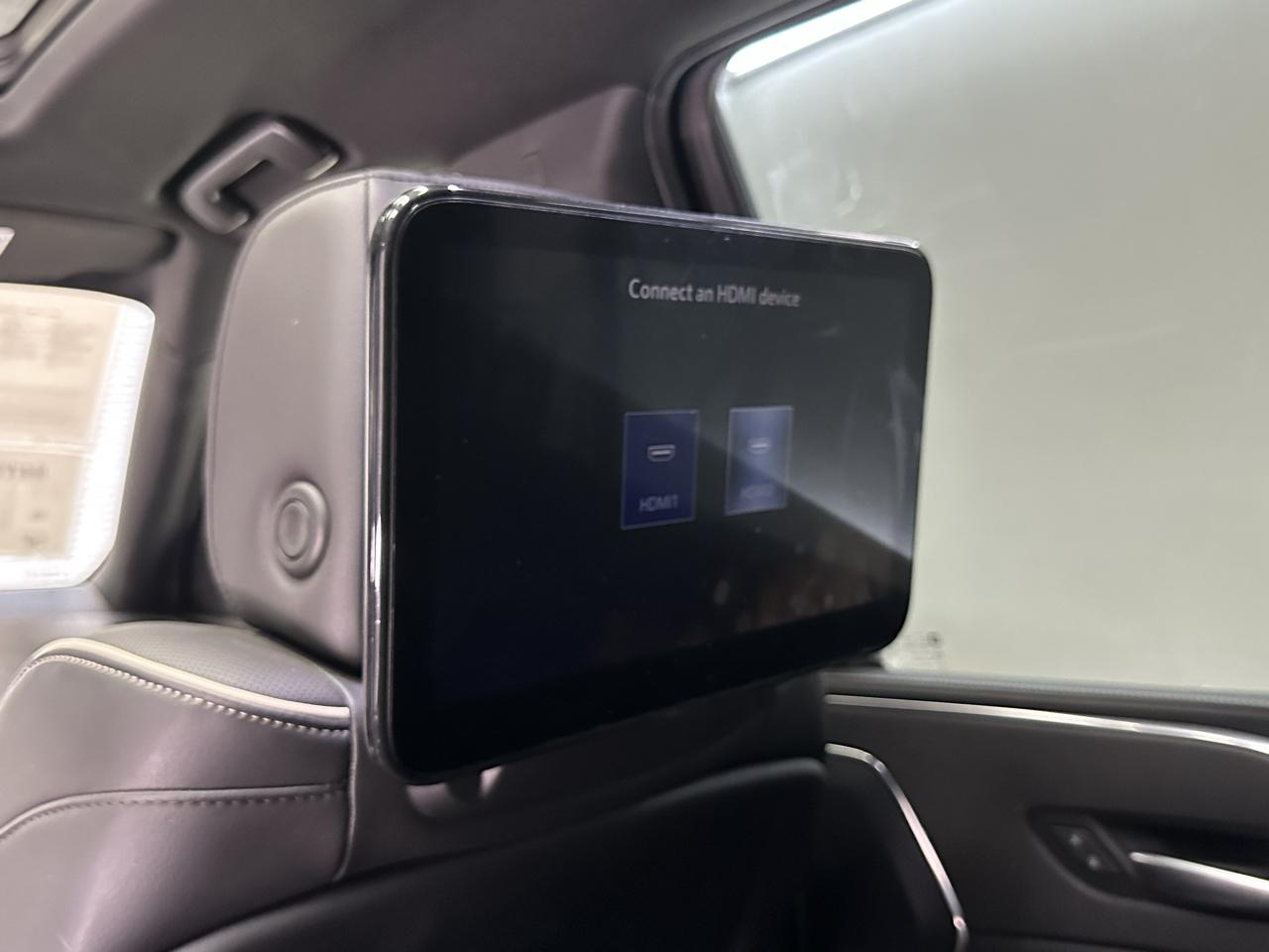 Cadillac Escalade ESV Premium Luxury 4WD 2023