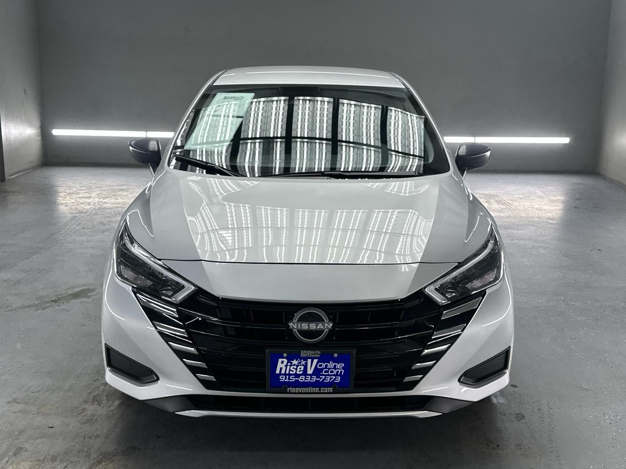 Nissan Versa S 2025