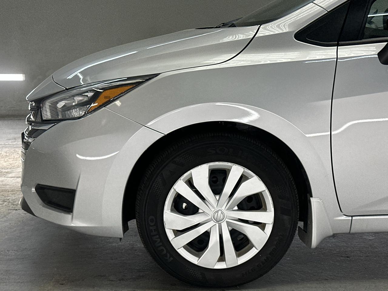 Nissan Versa S 2025