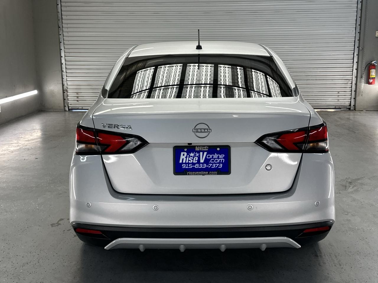 Nissan Versa S 2025