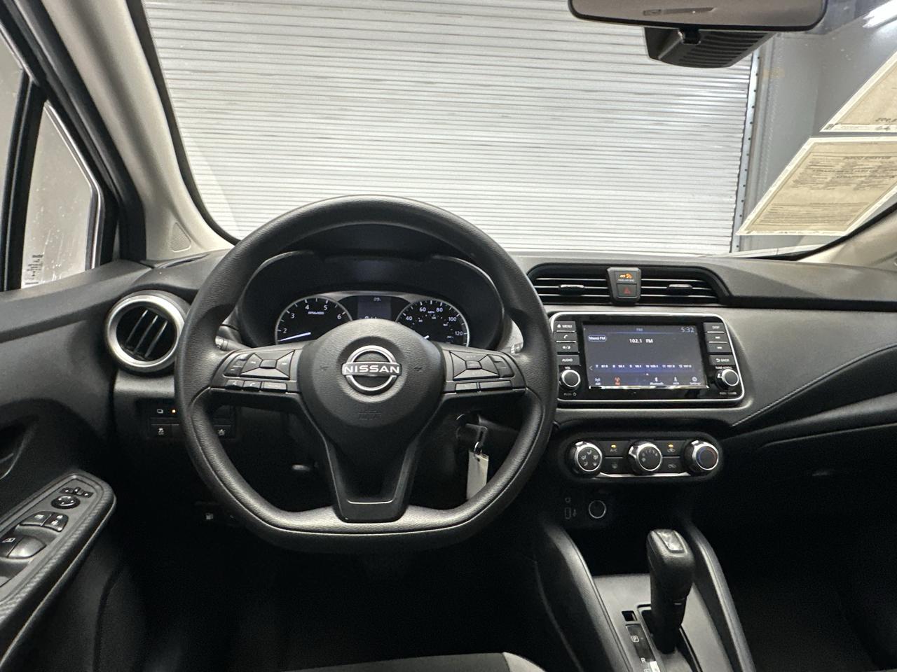 Nissan Versa S 2025