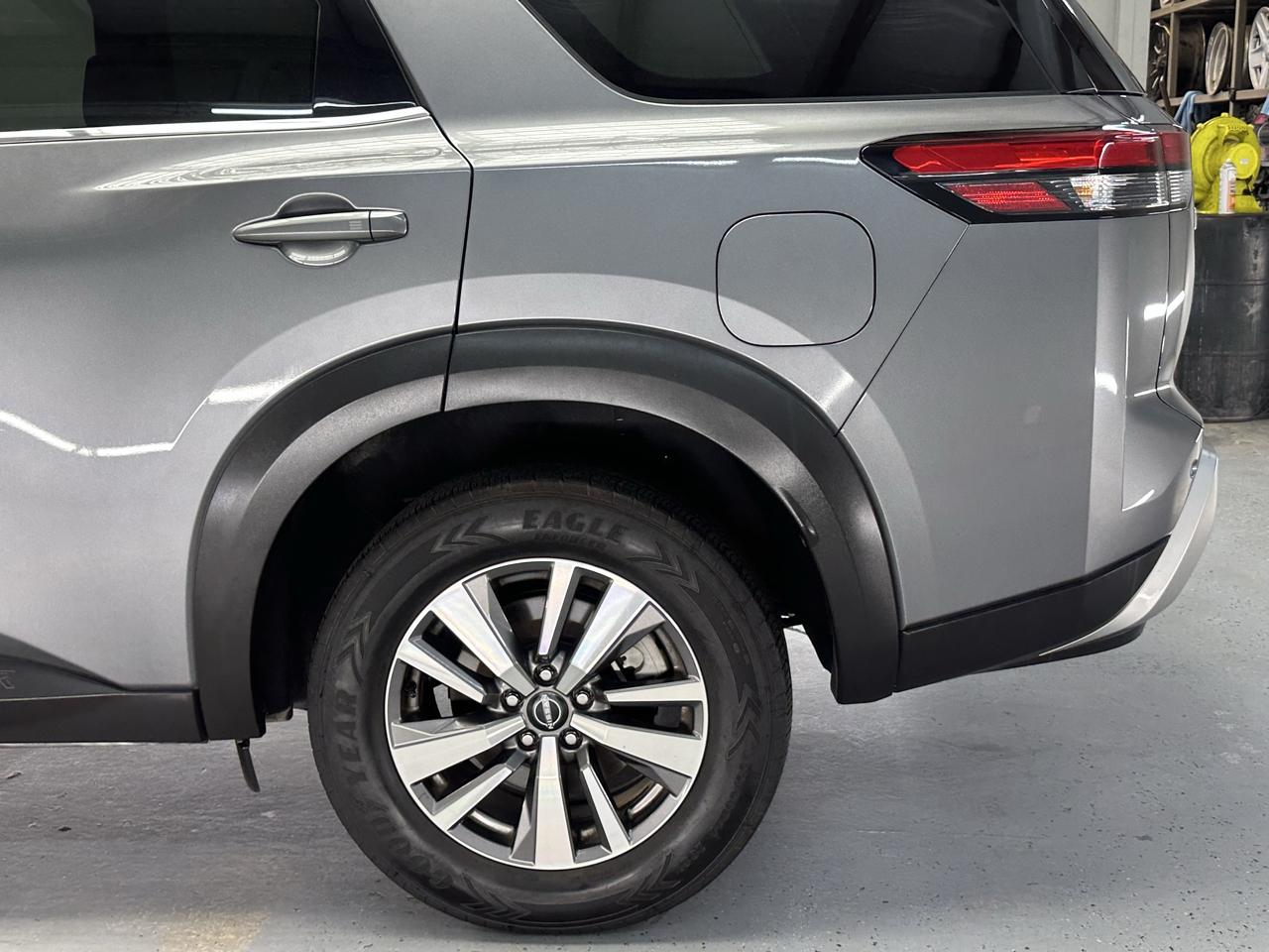Nissan Pathfinder SL 4WD 2022