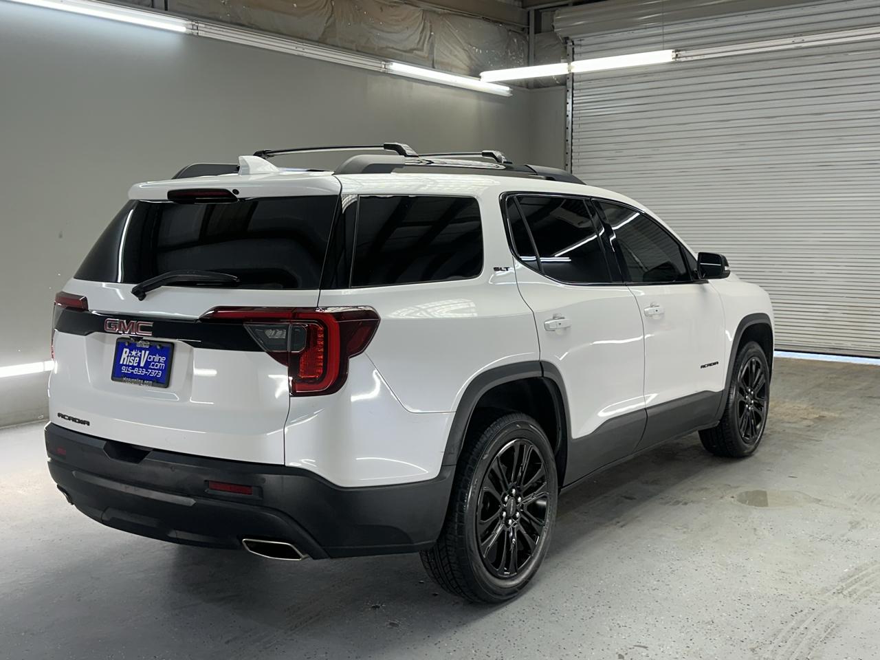GMC Acadia SLT 2022