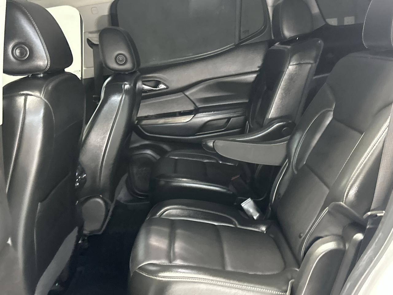 GMC Acadia SLT 2022