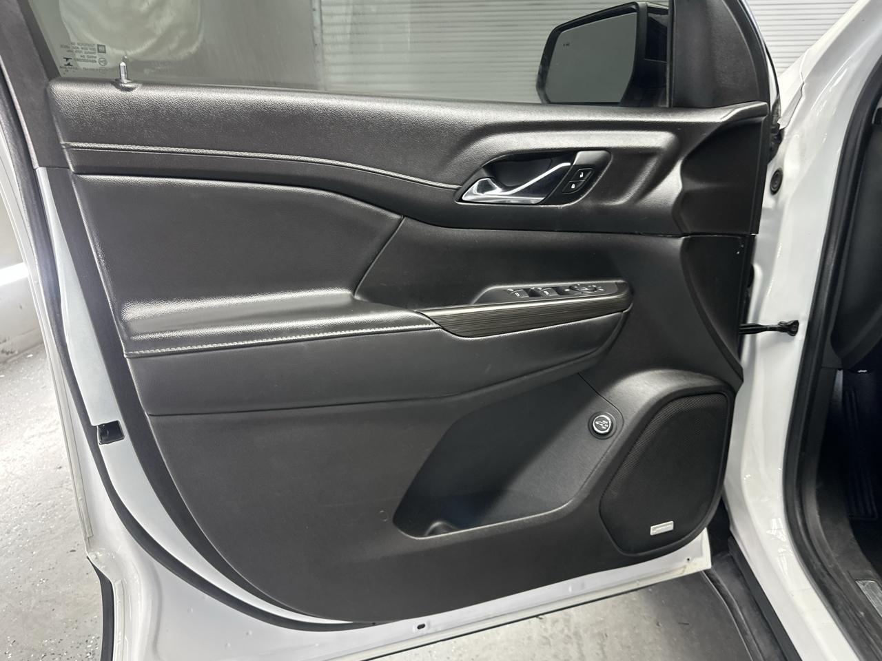 GMC Acadia SLT 2022
