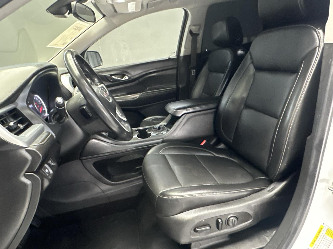GMC Acadia SLT 2022