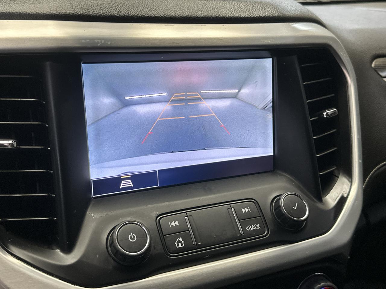 GMC Acadia SLT 2022