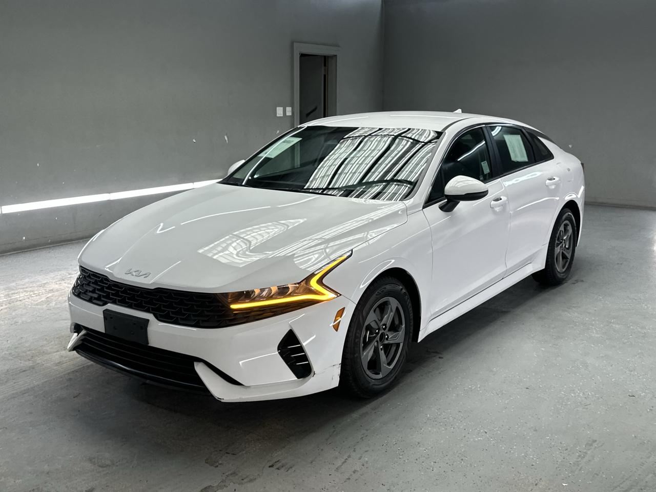 Kia K5 LX 2022