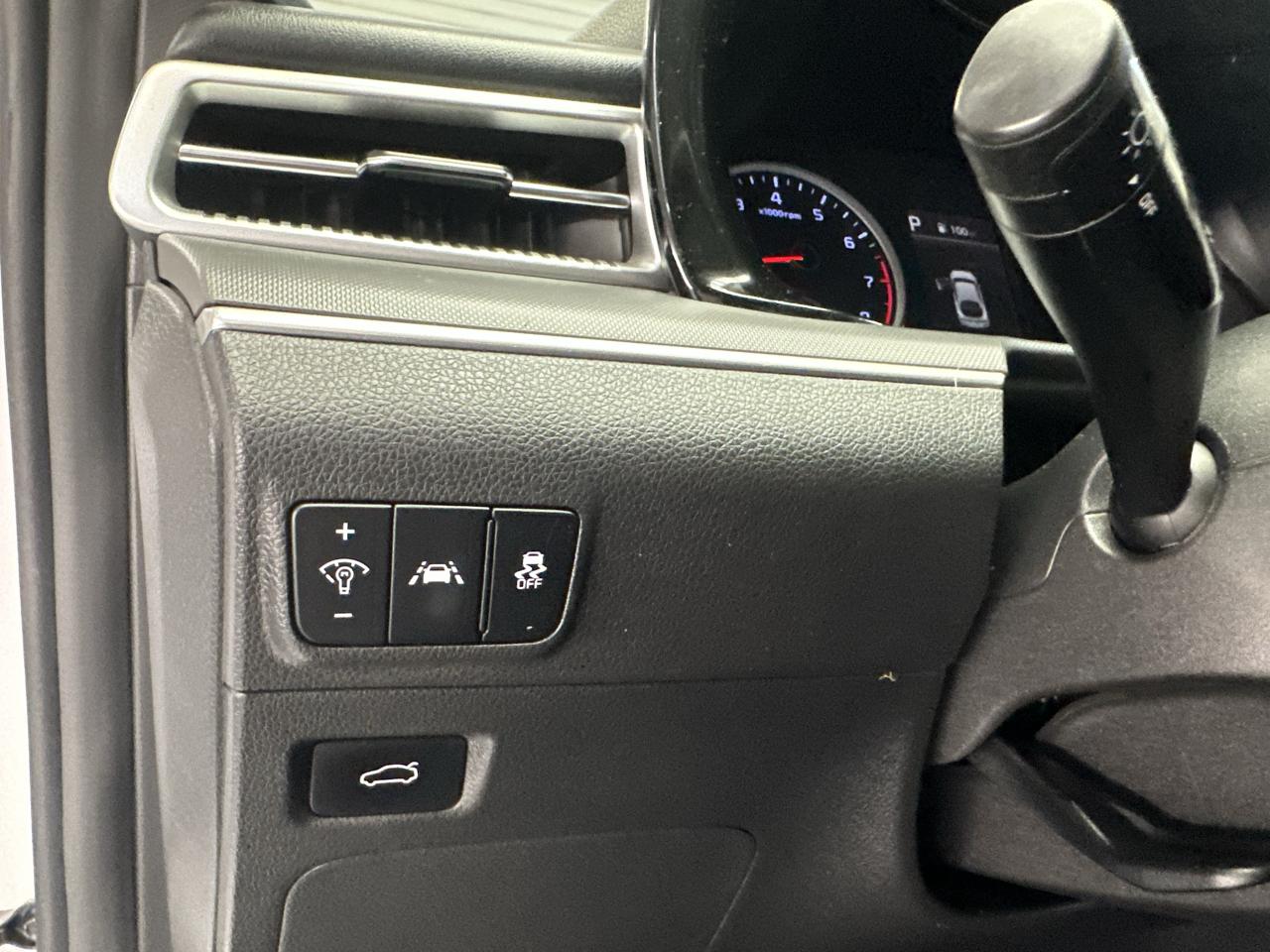 Kia K5 LX 2022