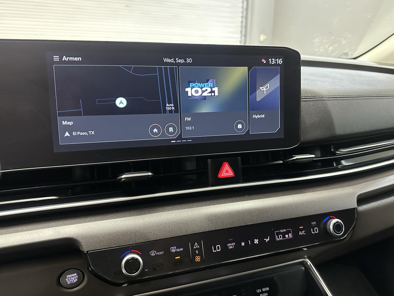 Kia Carnival Hybrid EX 2025