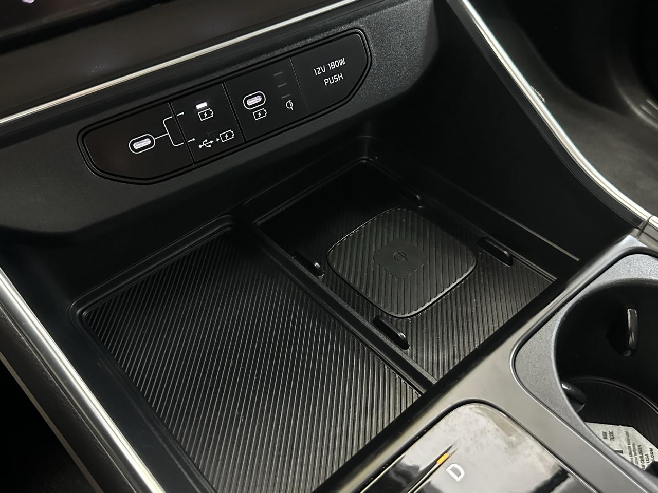 Kia Carnival Hybrid EX 2025