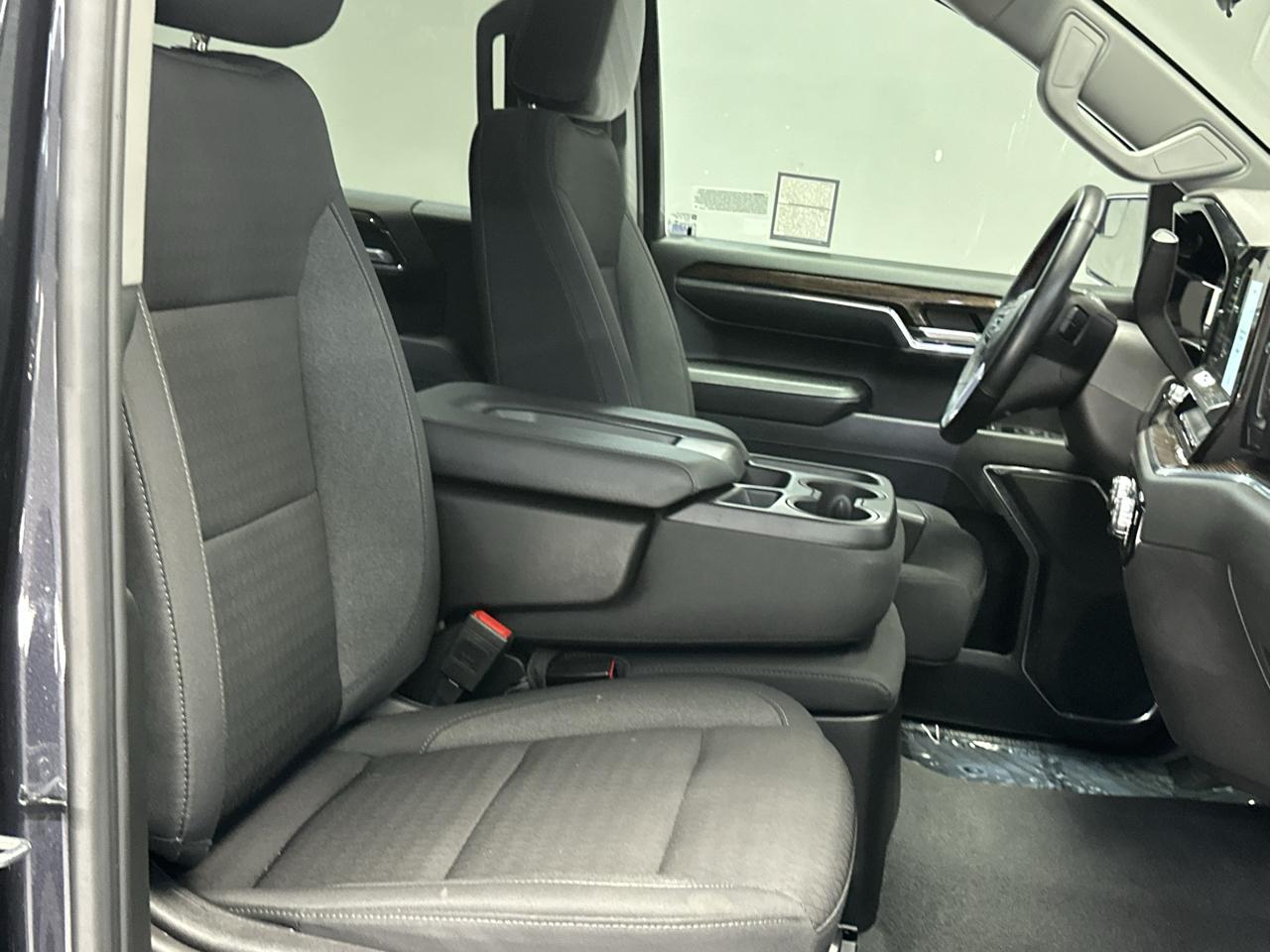GMC Sierra 1500 Elevation Crew Cab 4WD 2024