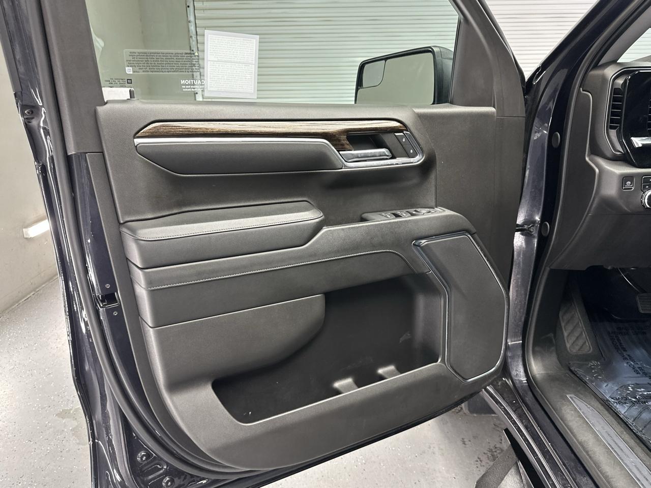 GMC Sierra 1500 Elevation Crew Cab 4WD 2024