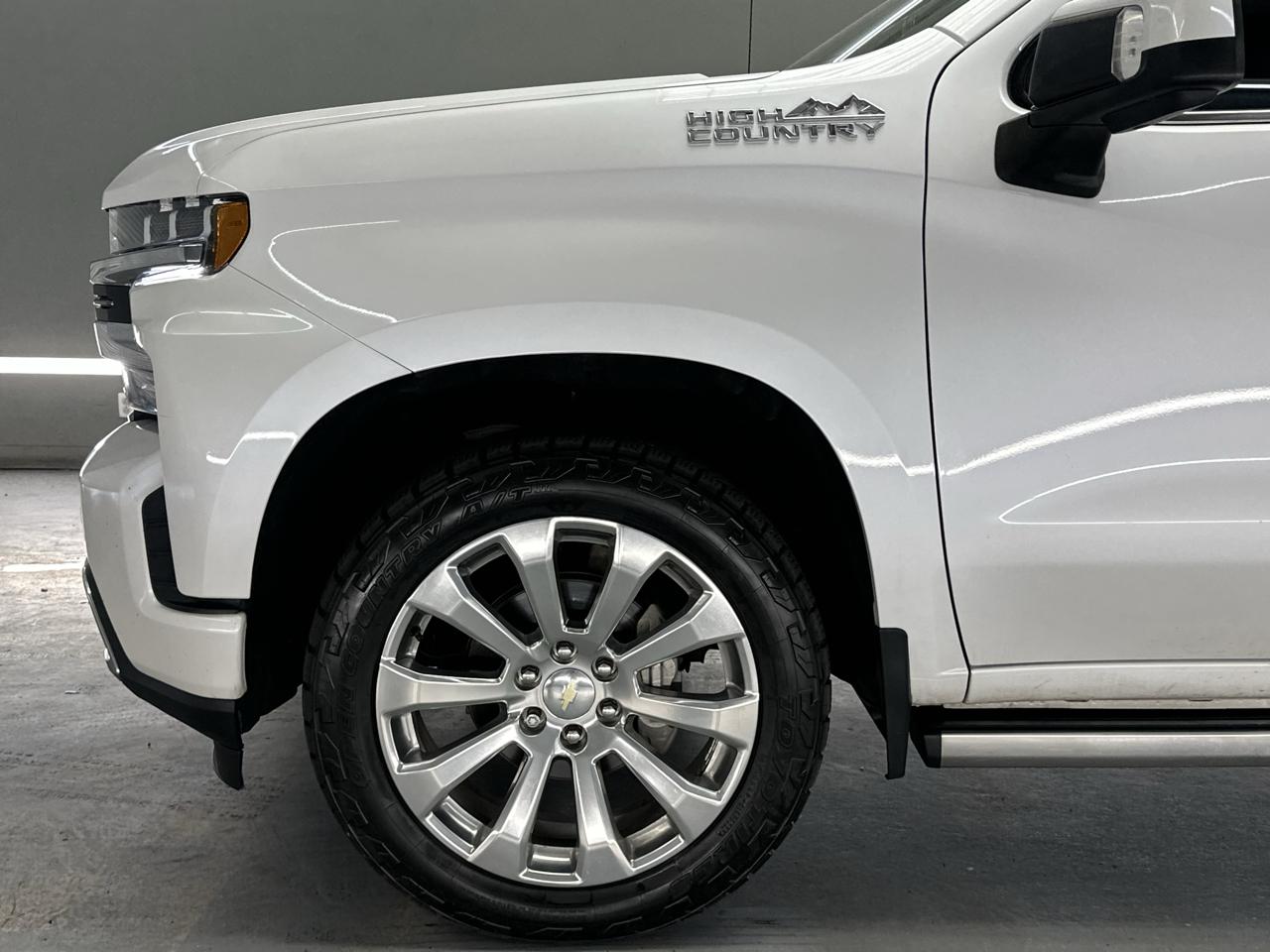 Chevrolet Silverado 1500 High Country Crew Cab Long Box 4WD 2021