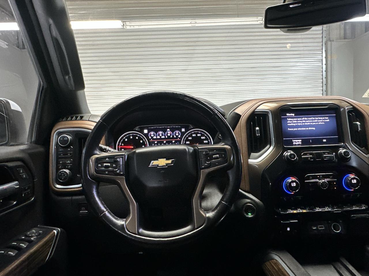 Chevrolet Silverado 1500 High Country Crew Cab Long Box 4WD 2021