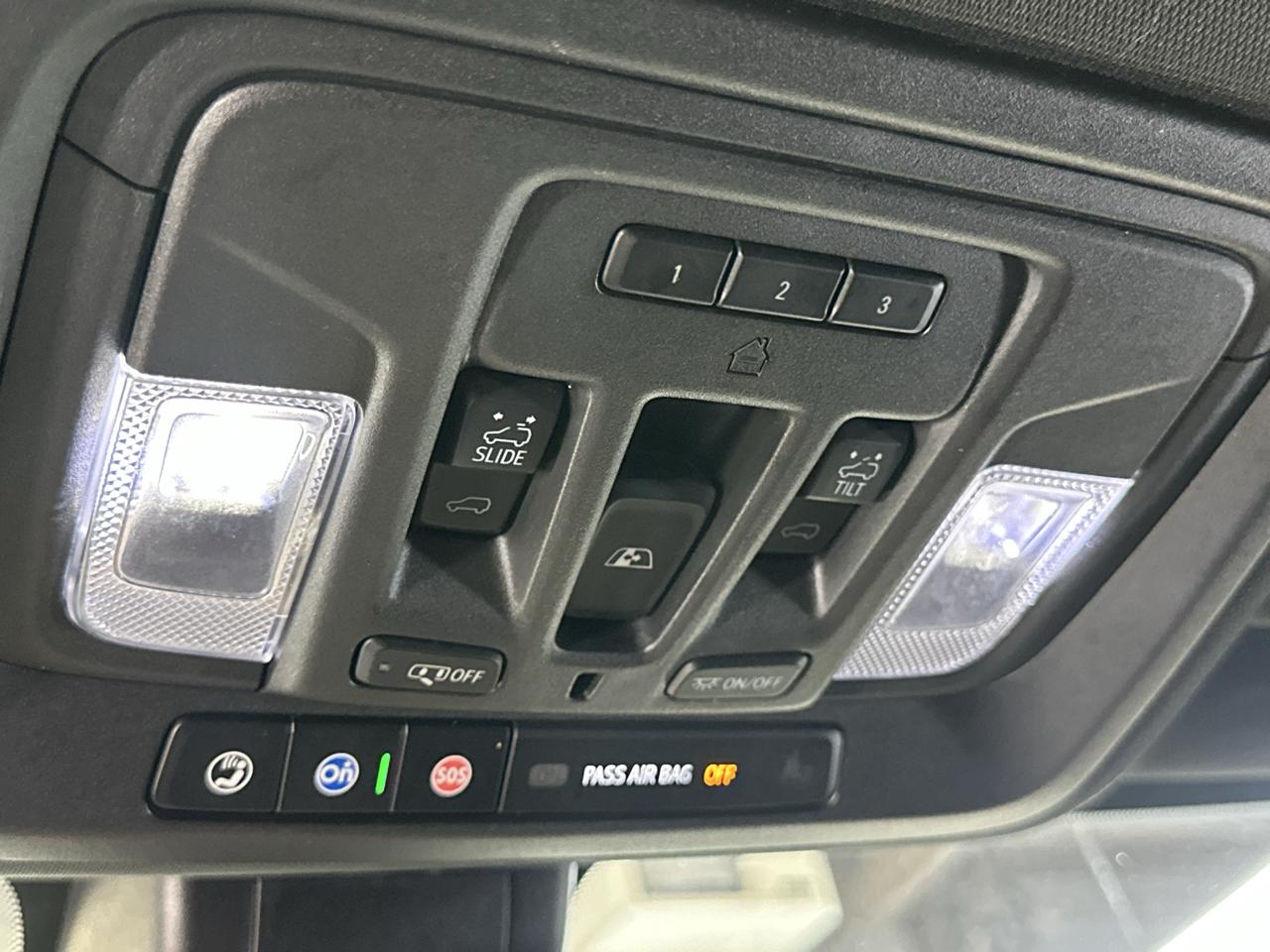 Chevrolet Silverado 1500 High Country Crew Cab Long Box 4WD 2021
