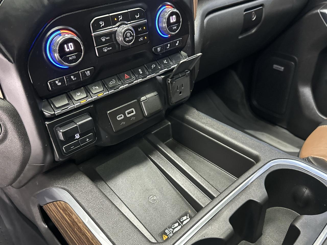 Chevrolet Silverado 1500 High Country Crew Cab Long Box 4WD 2021