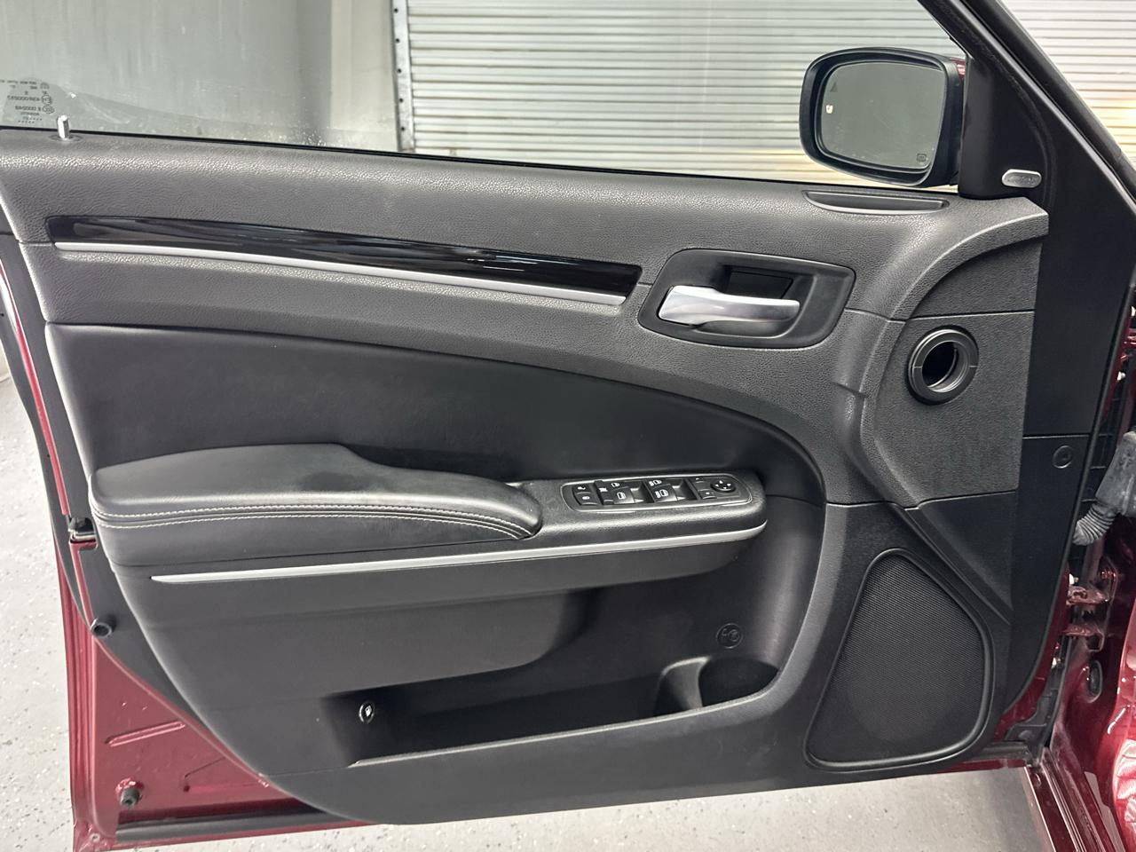 Chrysler 300 S RWD 2021