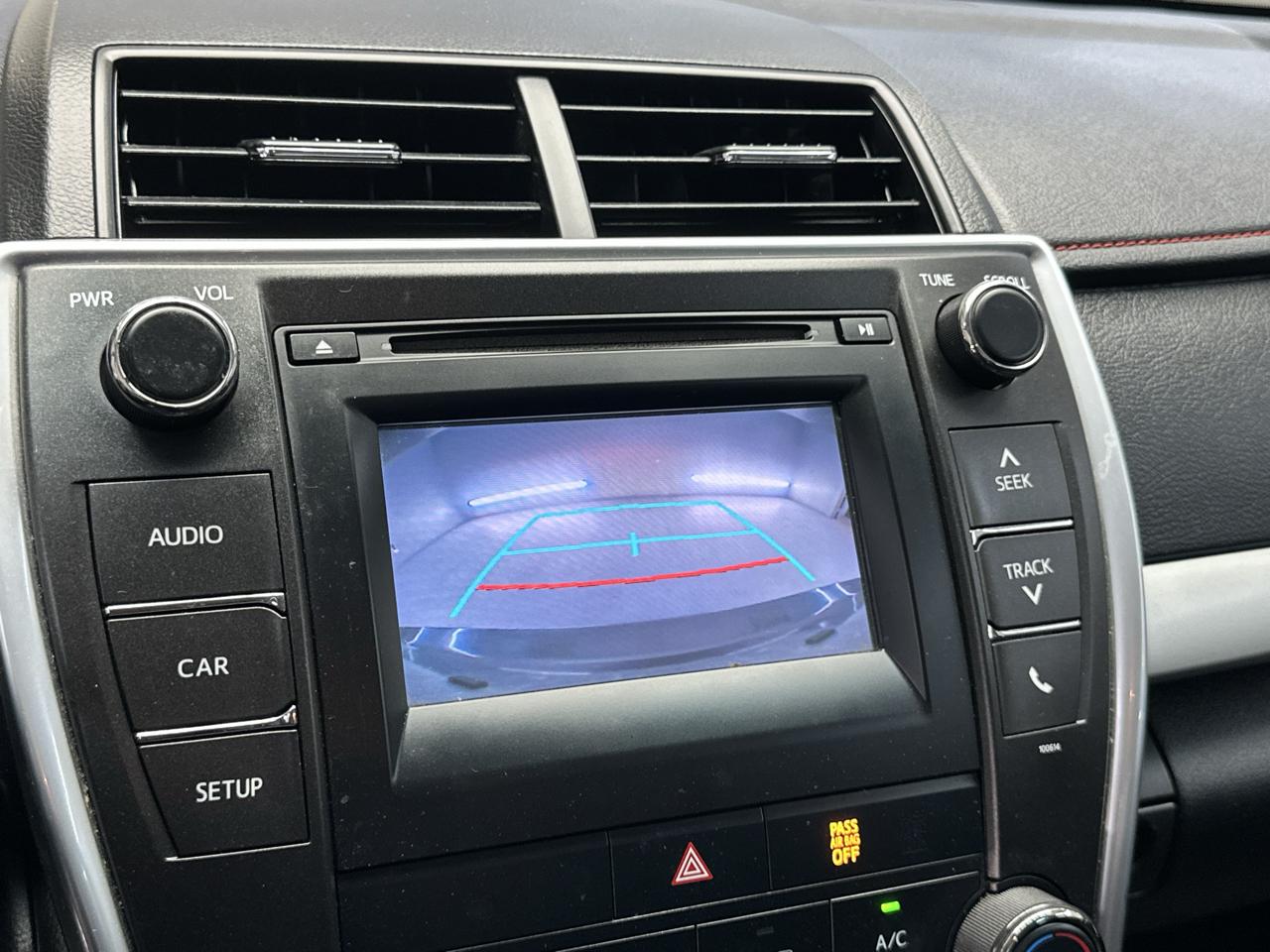Toyota Camry SE 2017