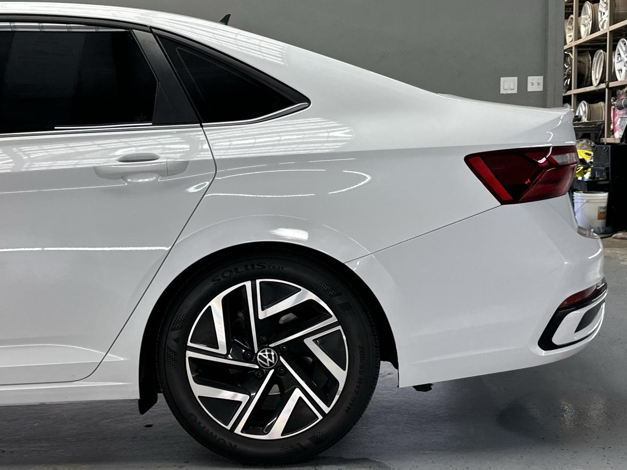 Volkswagen Jetta SEL 2024