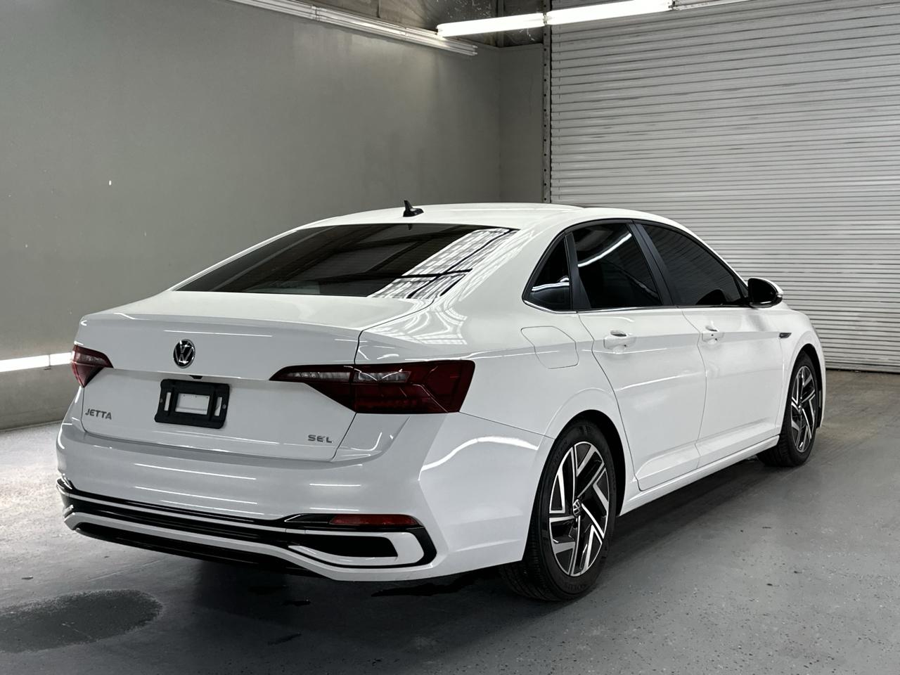 Volkswagen Jetta SEL 2024