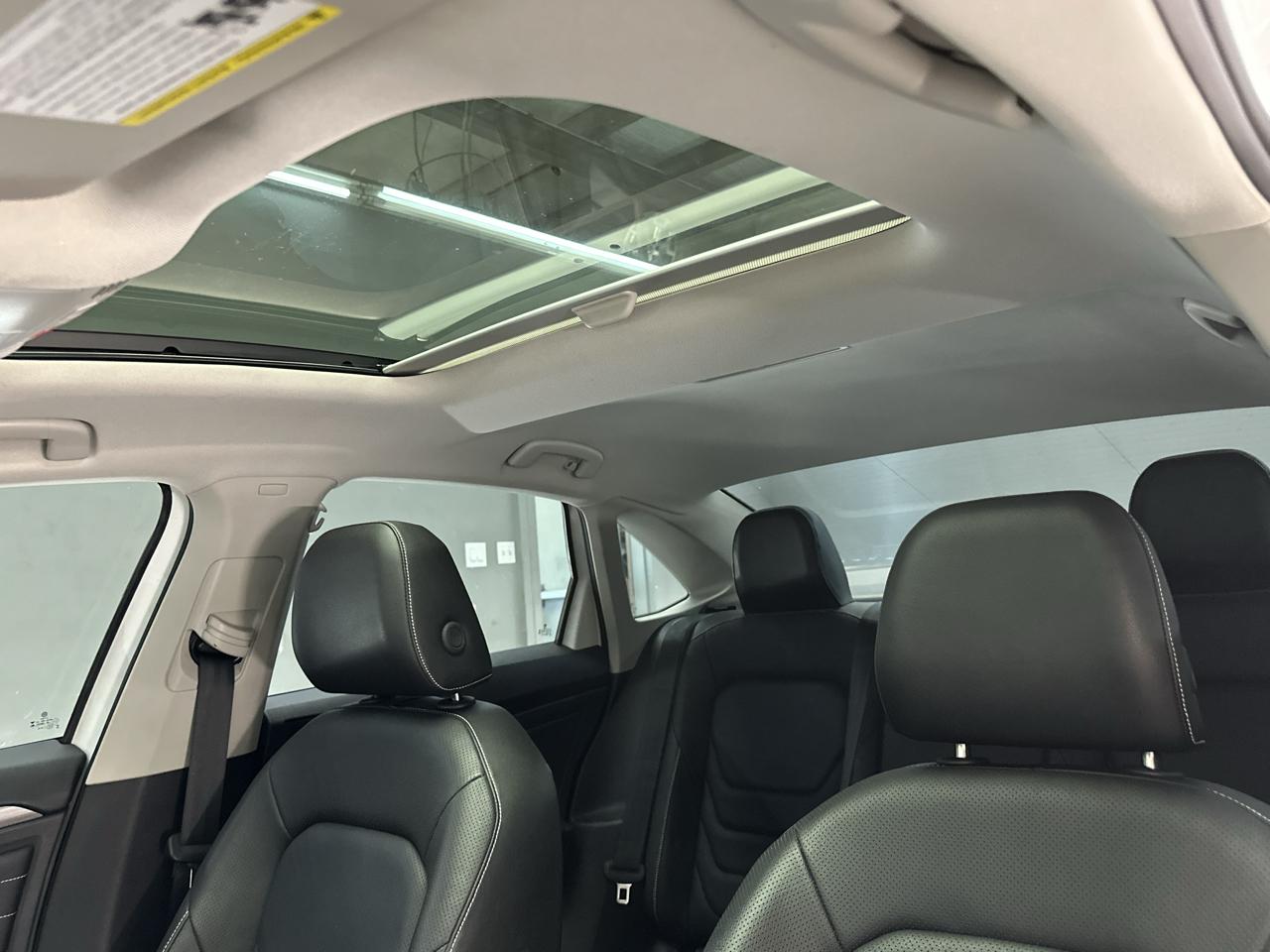 Volkswagen Jetta SEL 2024