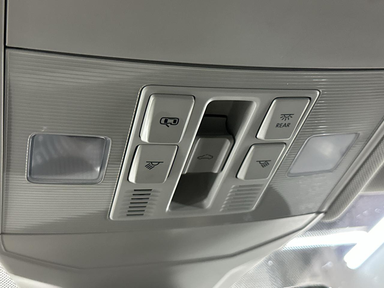 Volkswagen Jetta SEL 2024