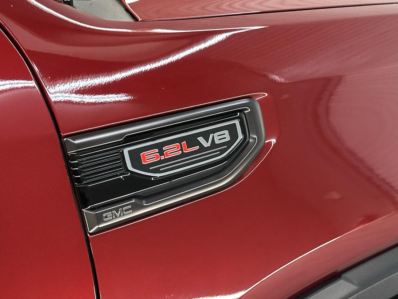 GMC Sierra 1500 AT4X Crew Cab 4WD 2024