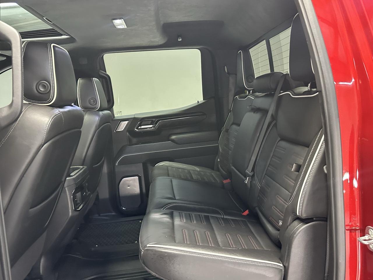 GMC Sierra 1500 AT4X Crew Cab 4WD 2024