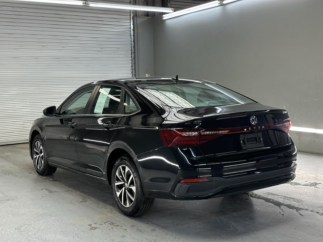 Volkswagen Jetta S 2026