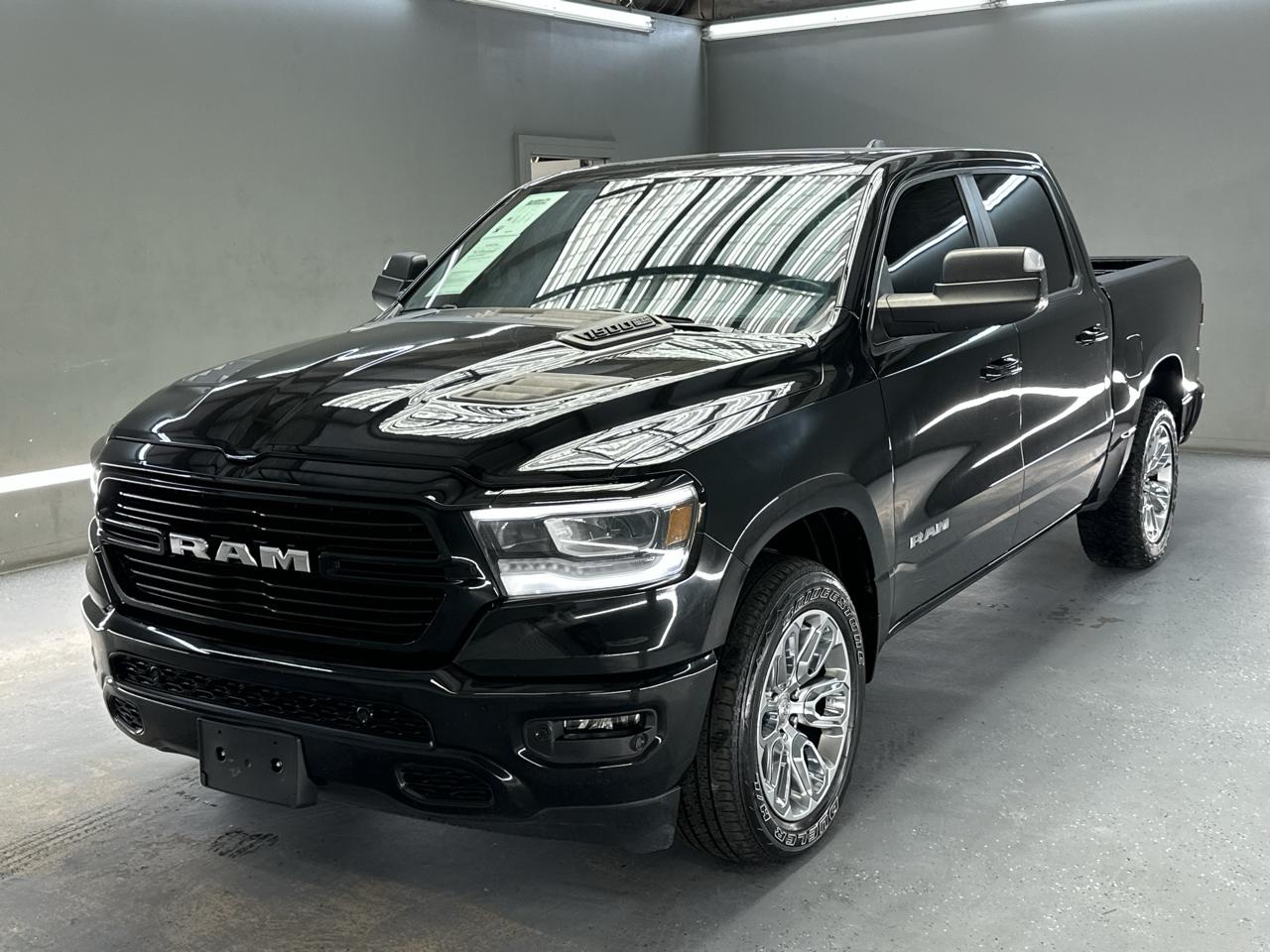 RAM 1500 Laramie Crew Cab 2WD 2024