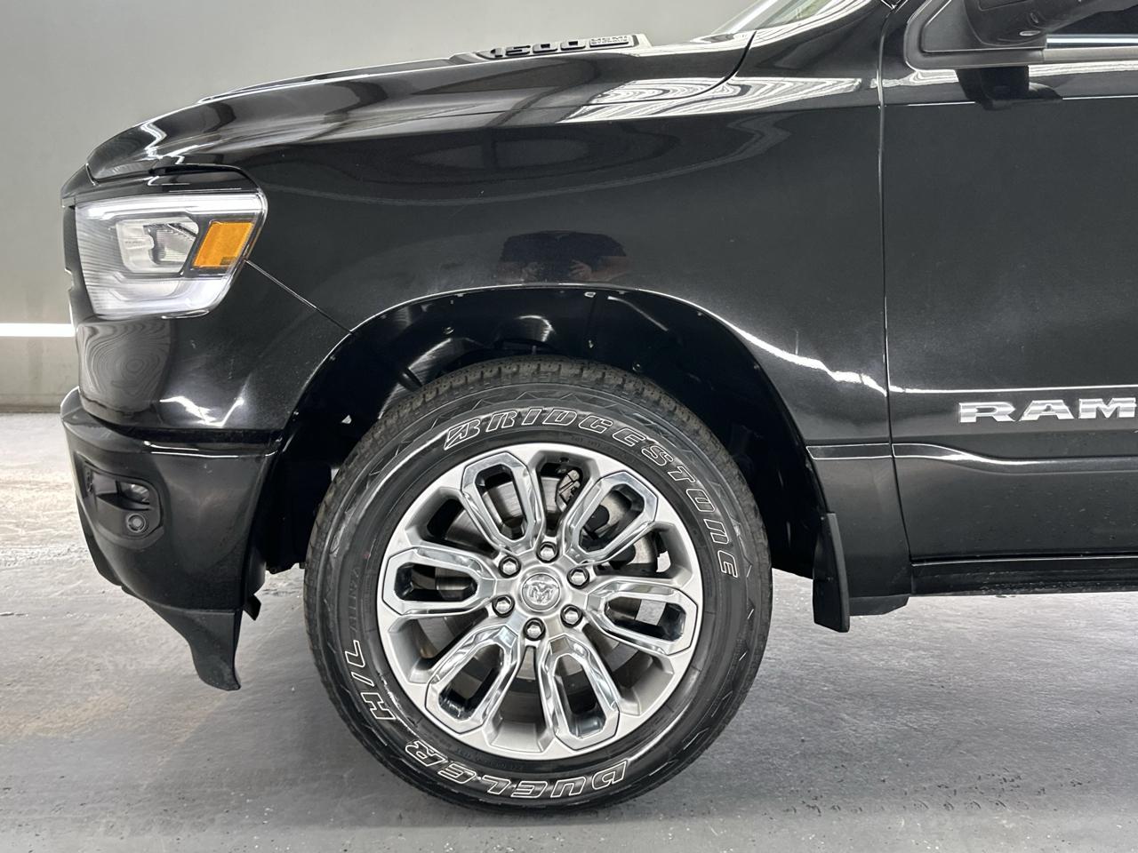 RAM 1500 Laramie Crew Cab 2WD 2024