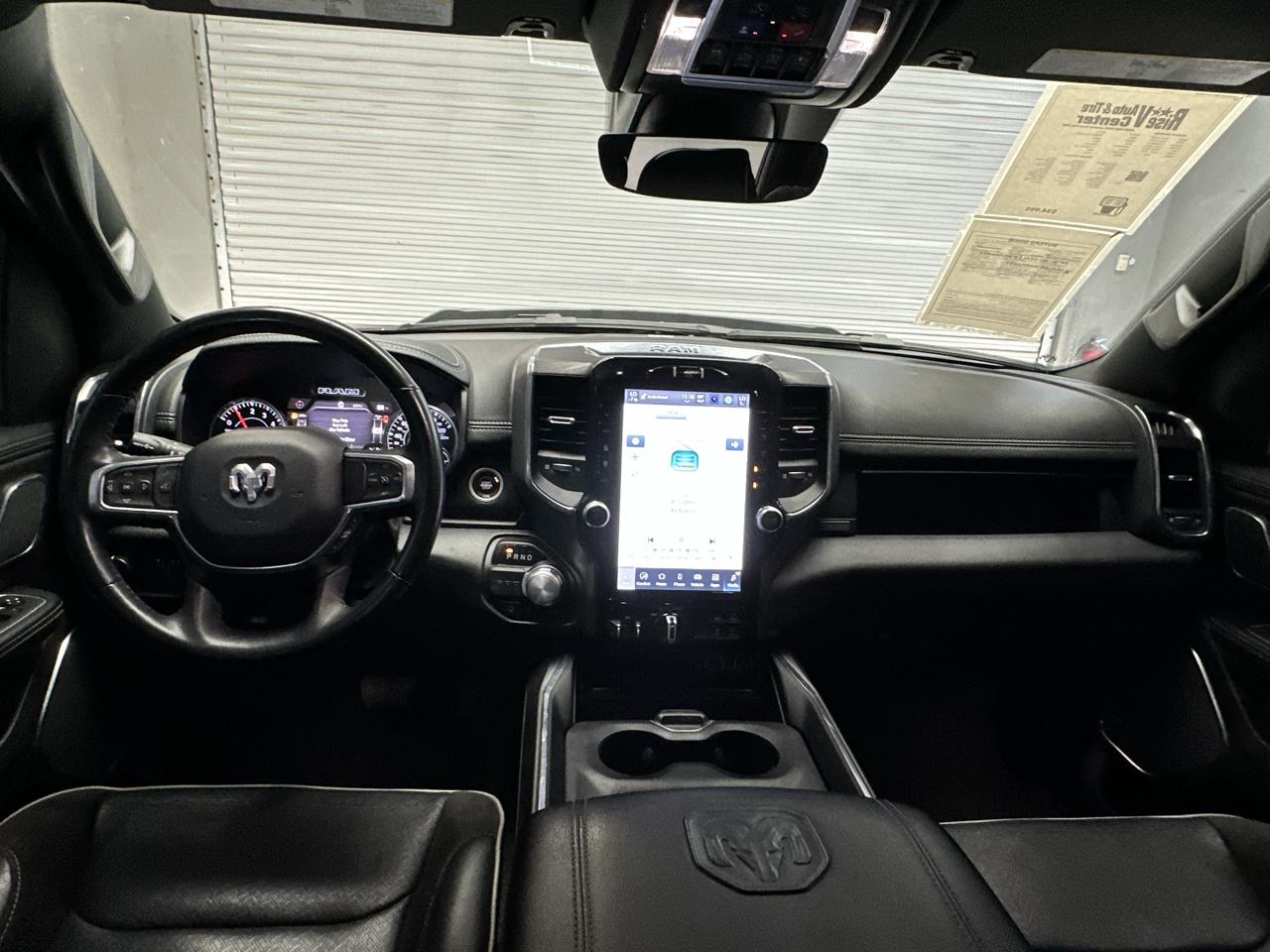 RAM 1500 Laramie Crew Cab 2WD 2024