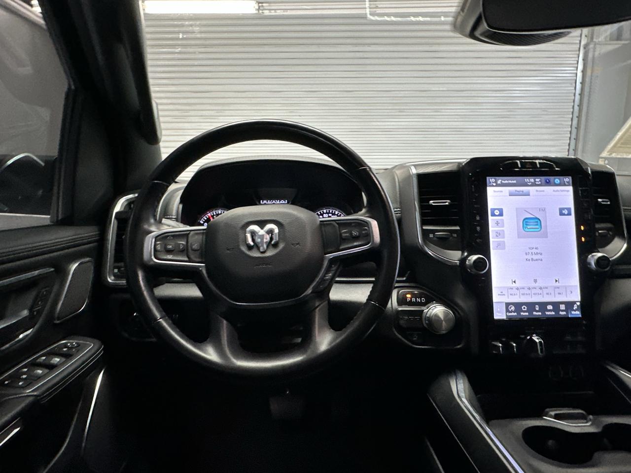 RAM 1500 Laramie Crew Cab 2WD 2024
