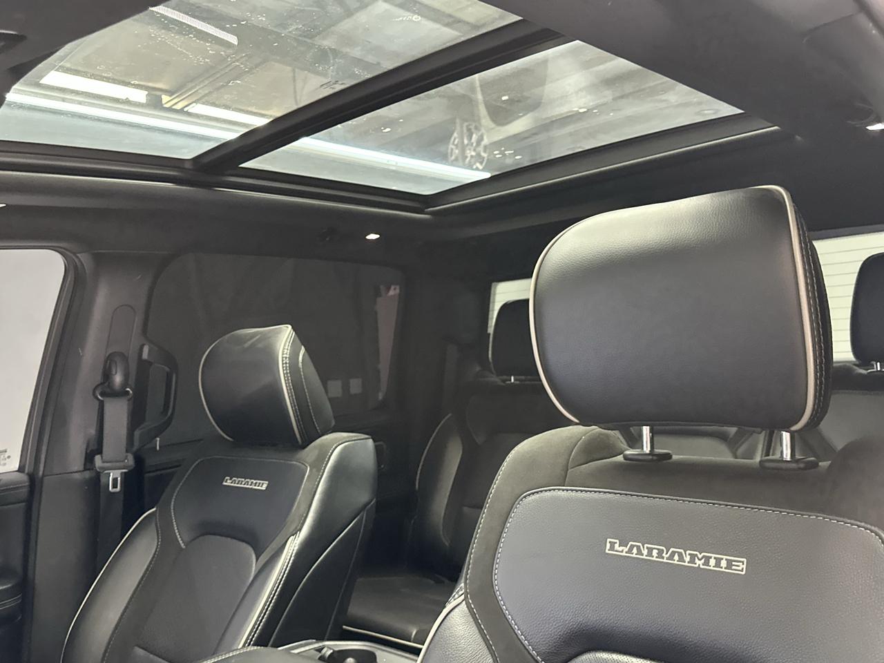 RAM 1500 Laramie Crew Cab 2WD 2024