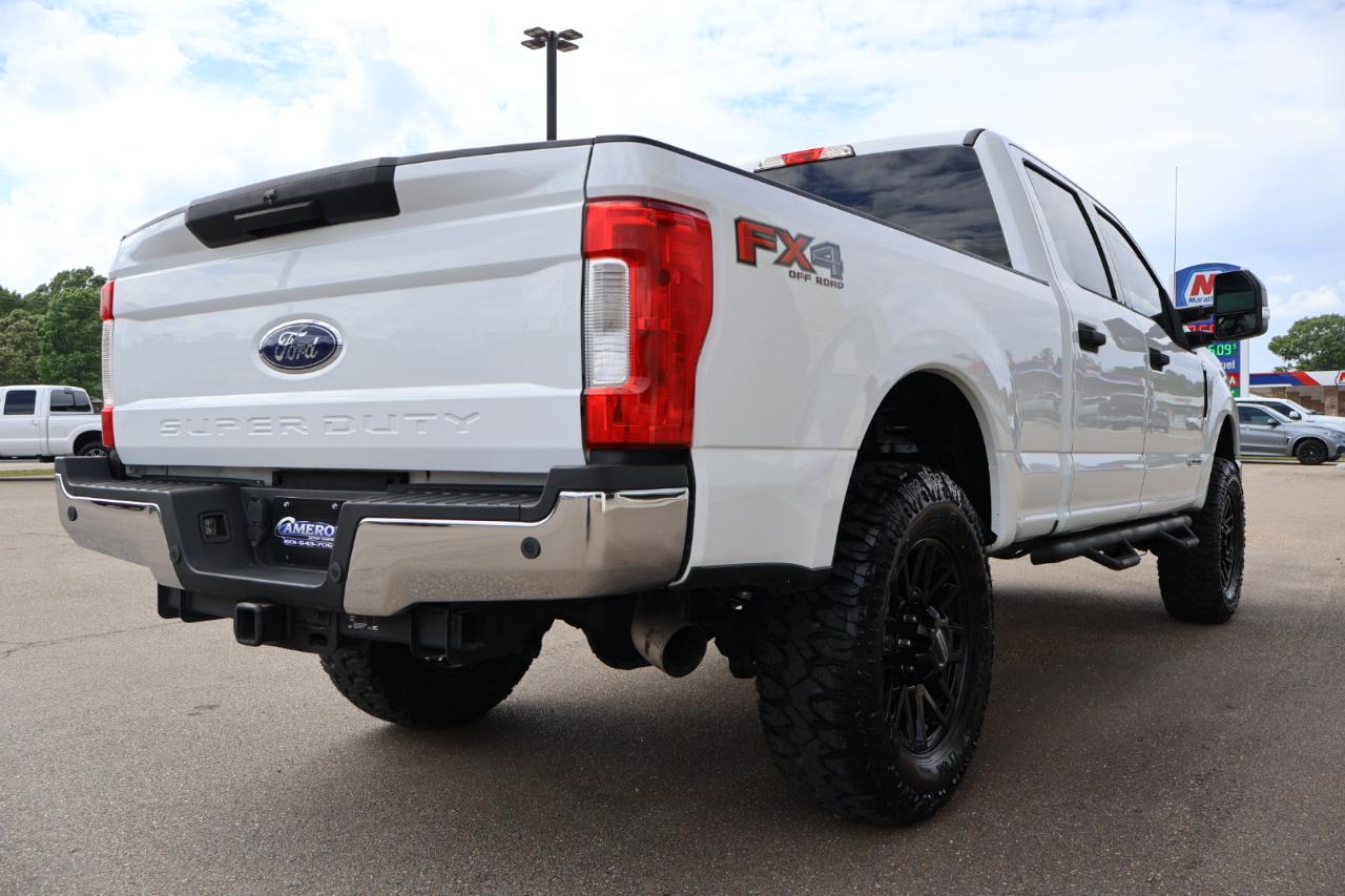 Ford F-250 SD XLT Crew Cab 4WD 2019