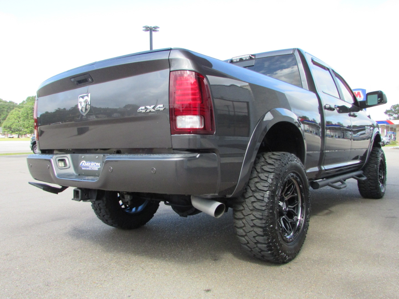 RAM 2500 Laramie 4x4 Crew Cab 6'4" Box 2018 RAM 2500 Laramie 4x4 Crew Cab 6'4" Box 2018