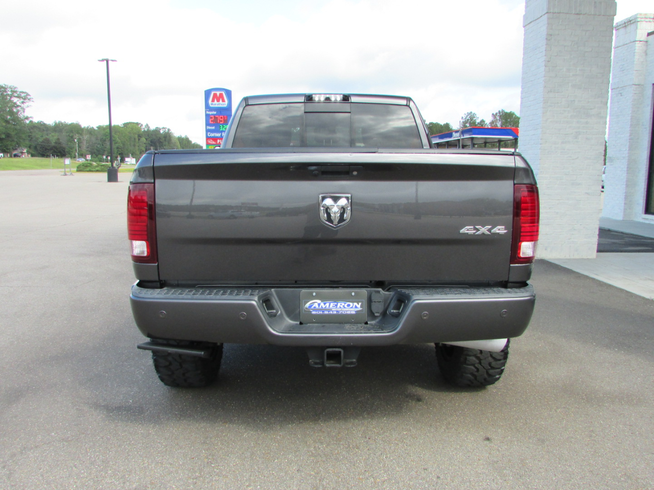 RAM 2500 Laramie 4x4 Crew Cab 6'4" Box 2018 RAM 2500 Laramie 4x4 Crew Cab 6'4" Box 2018