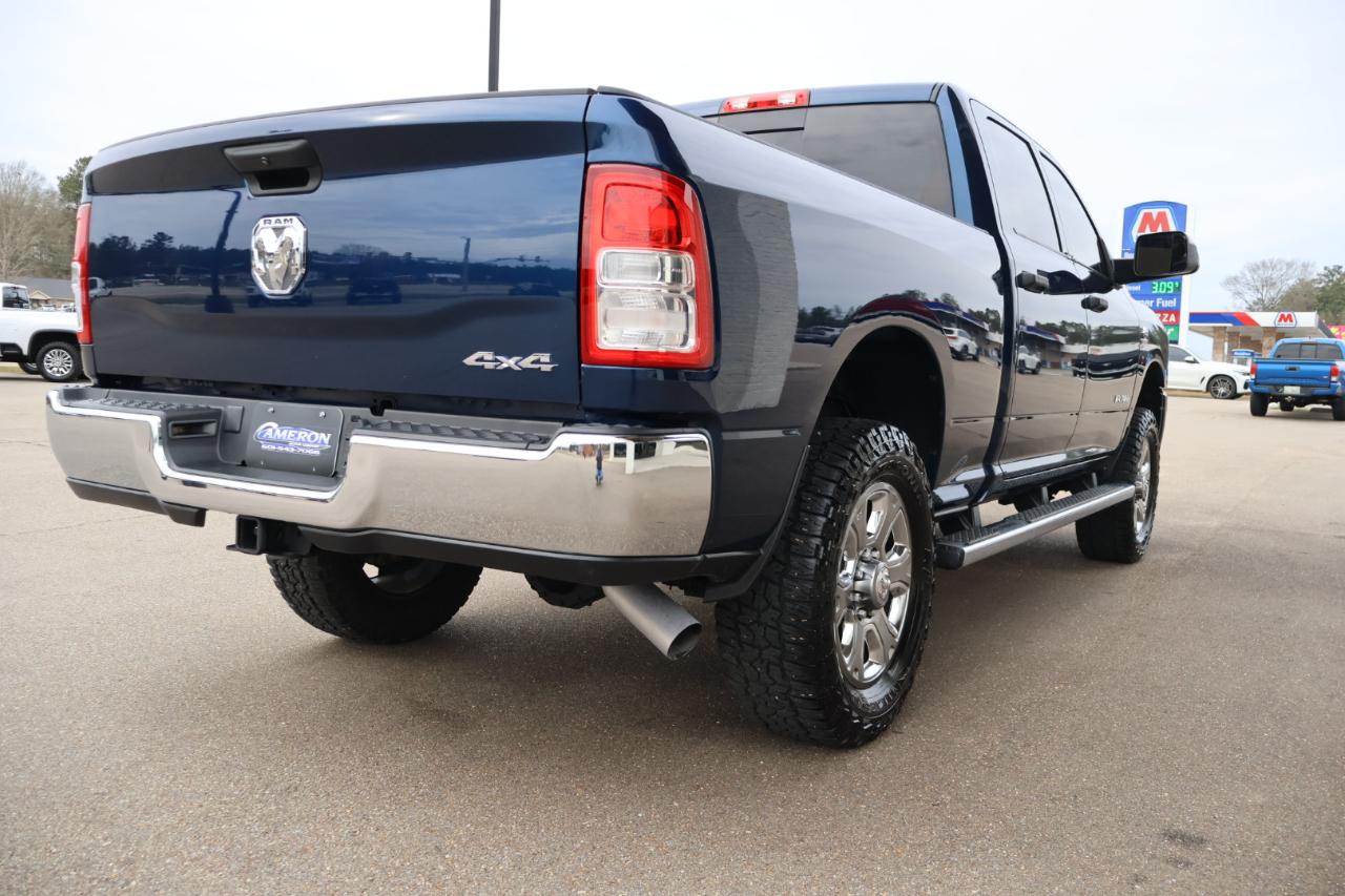 RAM 2500 Tradesman 4x4 Crew Cab 6'4" Box 2020