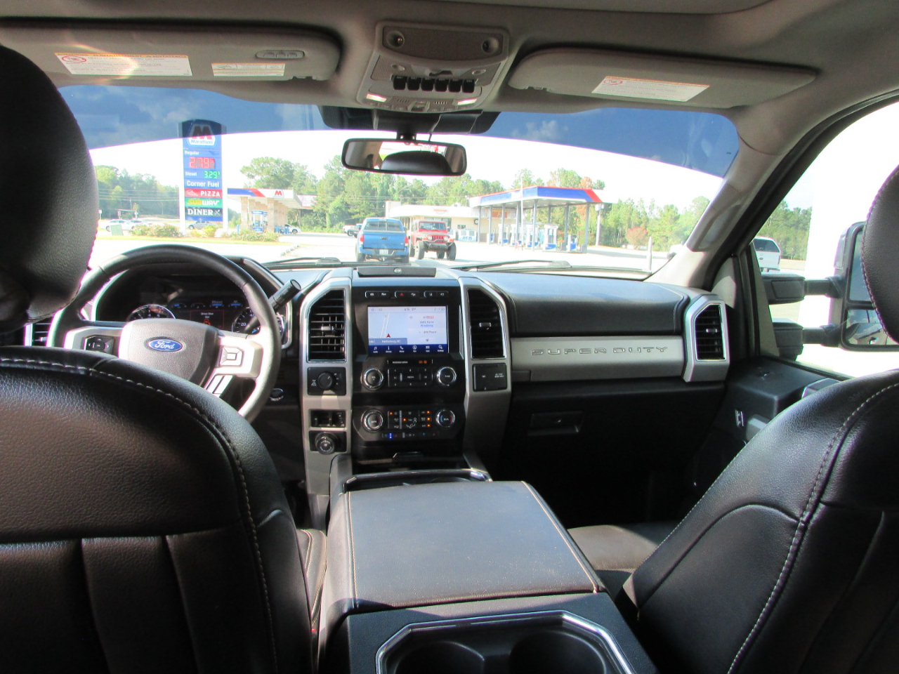 Ford F-250 SD Lariat Crew Cab 4WD 2021 Ford F-250 SD Lariat Crew Cab 4WD 2021