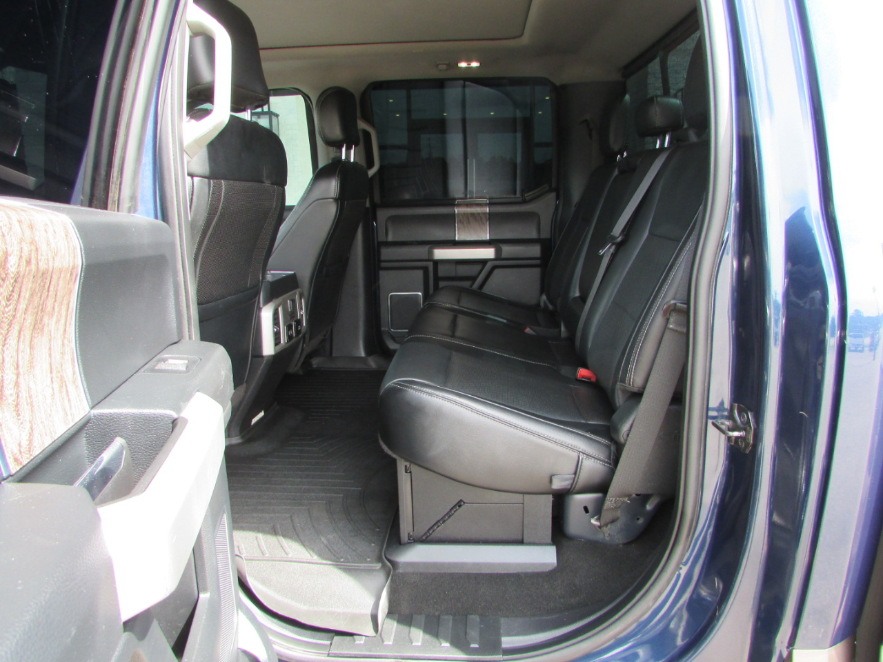 2019 Ford F-350 photo 10