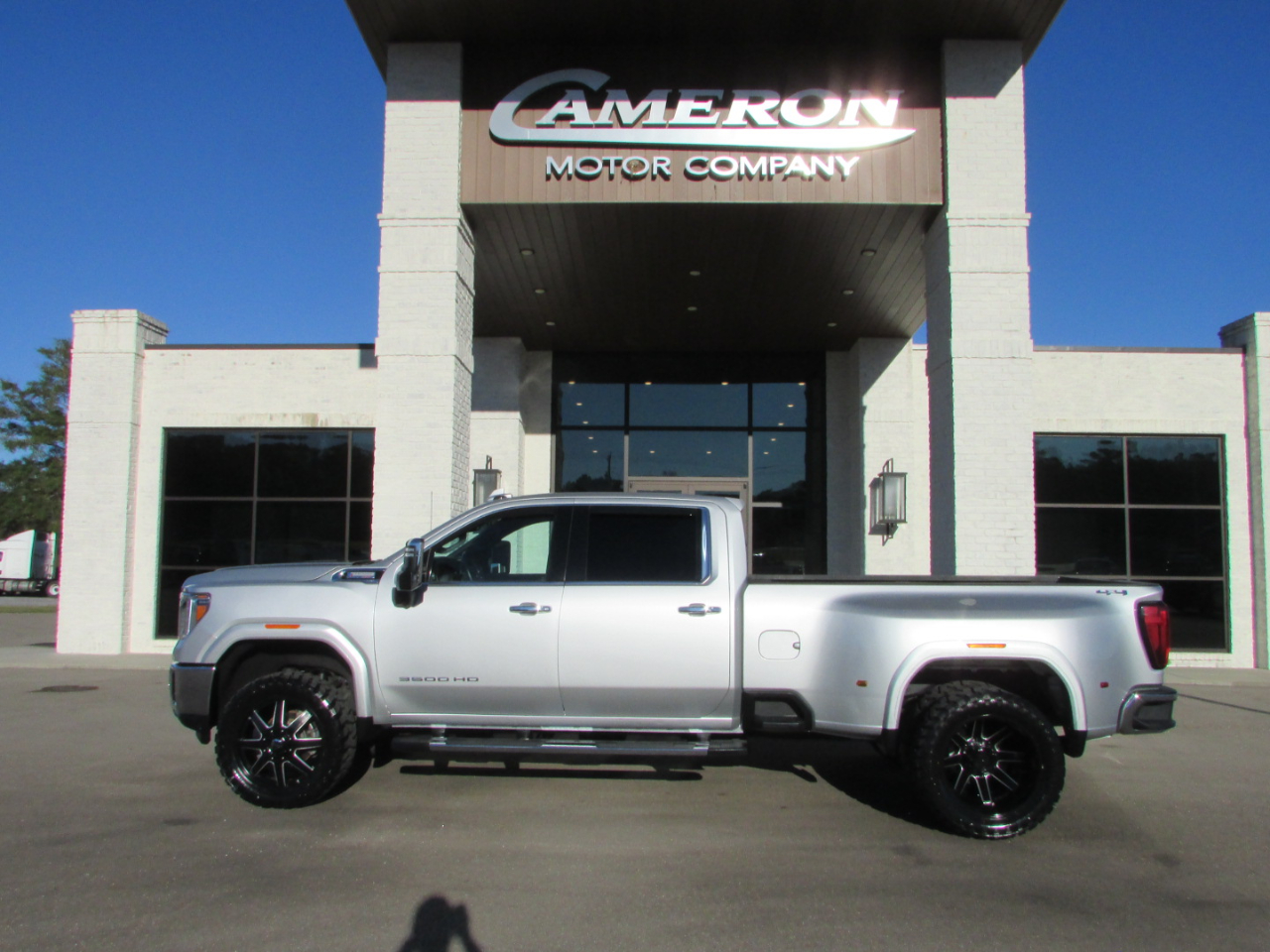 2021 GMC Sierra 3500HD SLT Crew Cab DRW 4WD