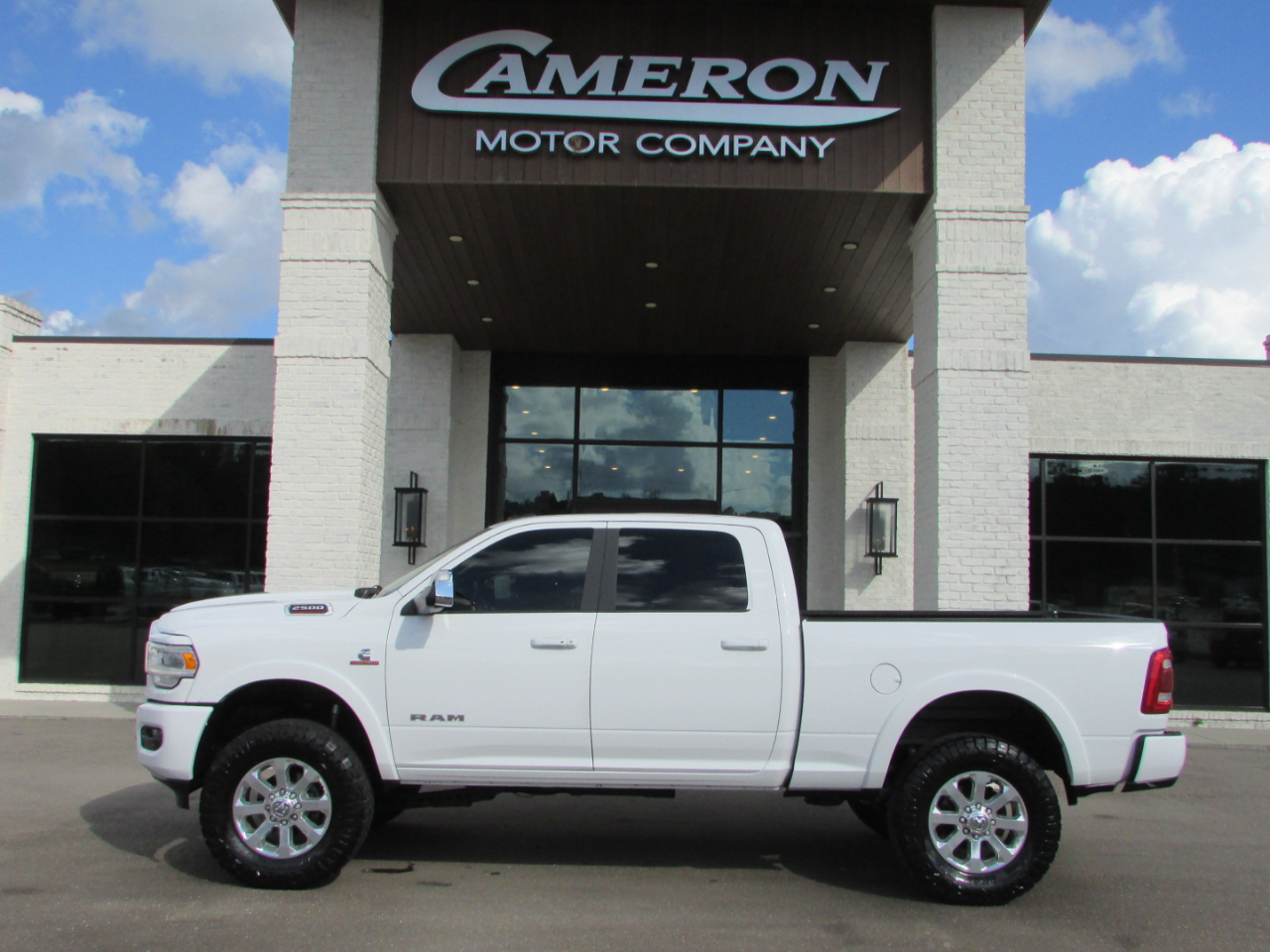 2021 RAM 2500 Laramie 4x4 Crew Cab 6'4" Box