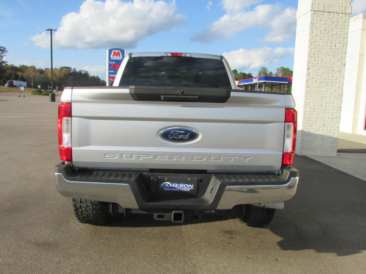 Ford F250SD XLT Crew Cab 4WD 2018