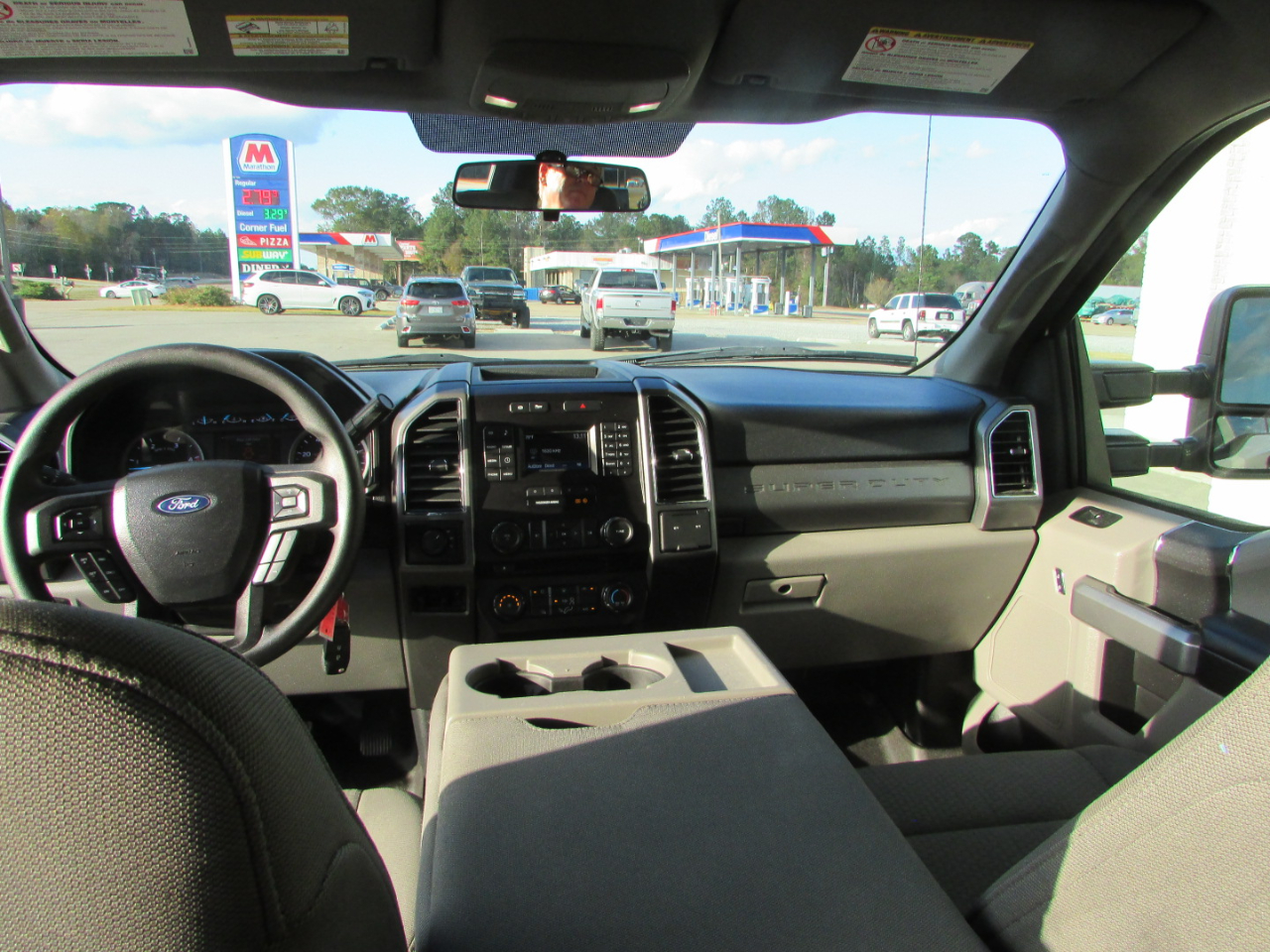 Ford F250SD XLT Crew Cab 4WD 2018