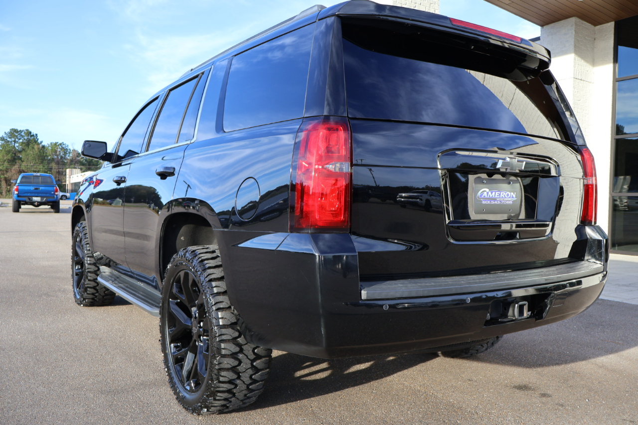 2020 Chevrolet Tahoe LT photo 2