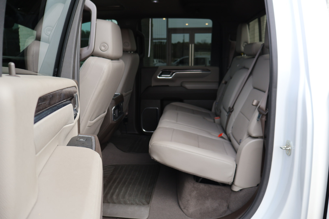 Chevrolet Silverado 3500HD 4WD Crew Cab 159" LTZ 2024